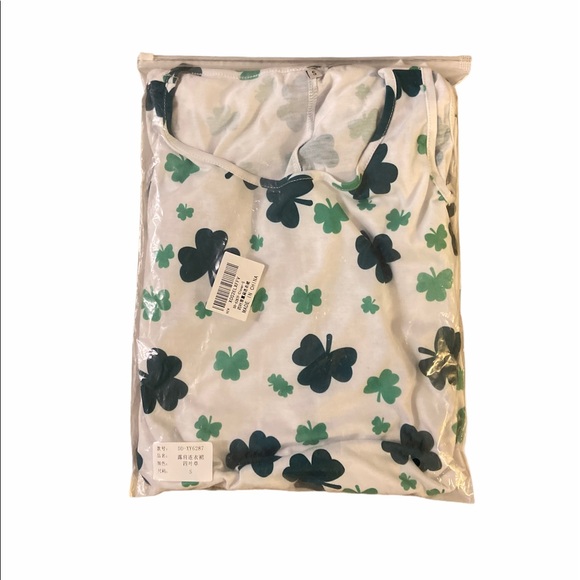 NEW Women's Shamrock St. Patrick's Day 4 Leaf Clover Dress With Pockets Size S - Picture 5 of 5